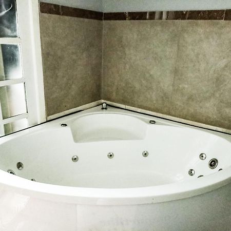 Casa Com 2 Quartos E Hidromassagem Balneário Camboriú Εξωτερικό φωτογραφία